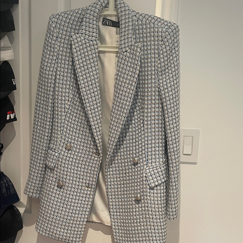 Zara Navy and White Patterned Blazer